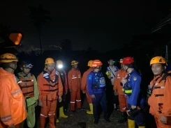 Tanggul Sungai Cinangka Jebol, Rendam Rumah Warga Purwakarta